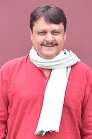 Neeraj Sood in Zara Hatke Zara Bachke